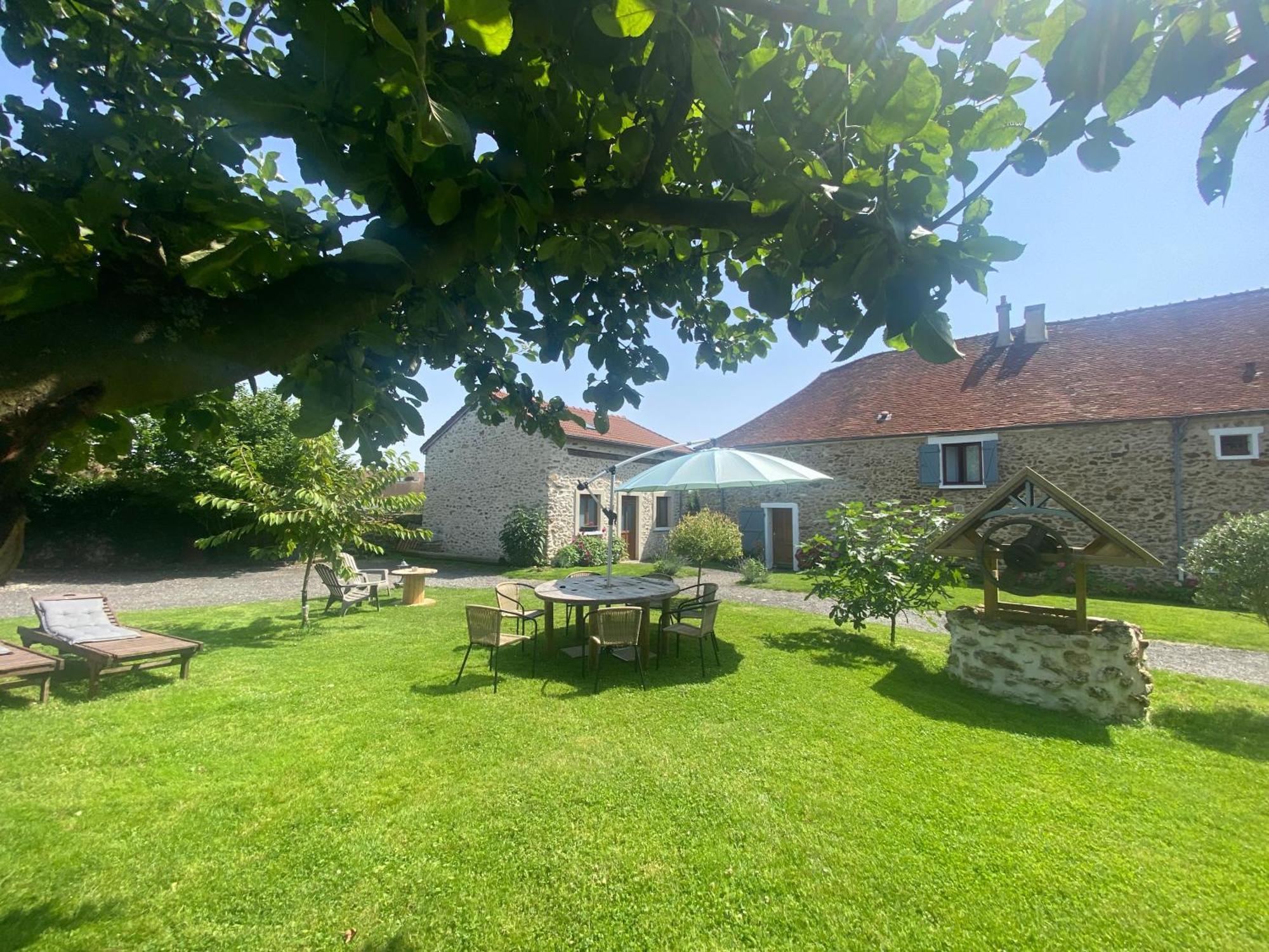 La Petite Maison Dans La Brie Villa Guérard Exterior foto